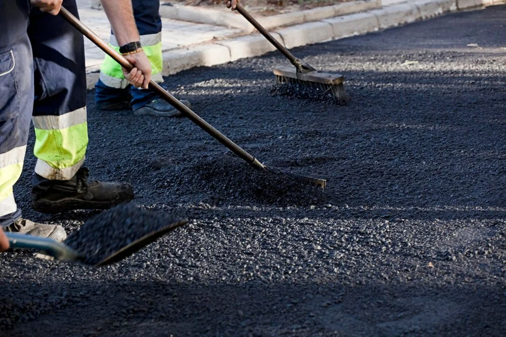 asphalt parking lot repairs